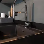 شقة Della Rocca Urban Relais *