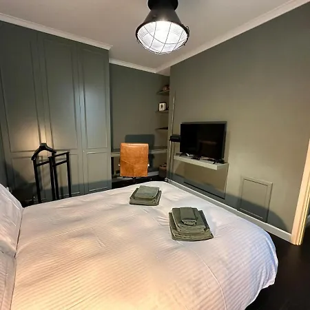 Della Rocca Urban Relais Apartment