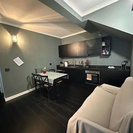 Apartman Della Rocca Urban Relais *